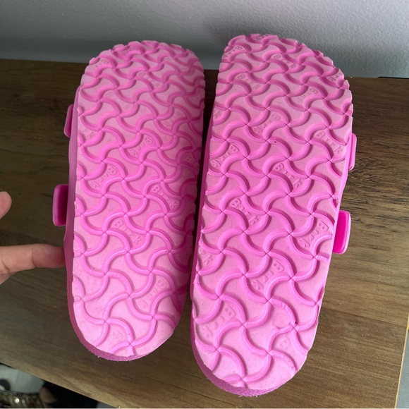 Birkenstock Women's Pink Slides - Picture 6 of 7